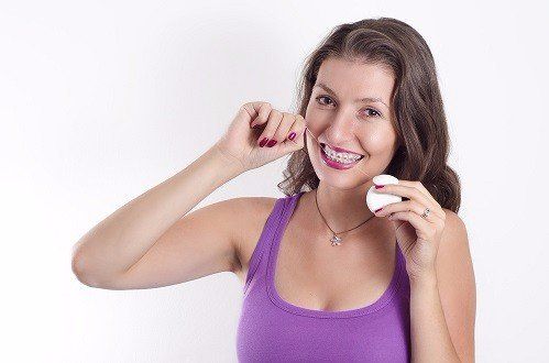 braces, cleaning braces, how to floss with braces